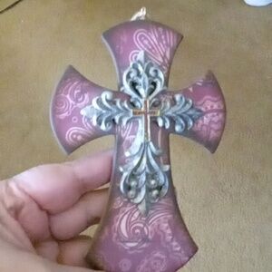Stunning Cross